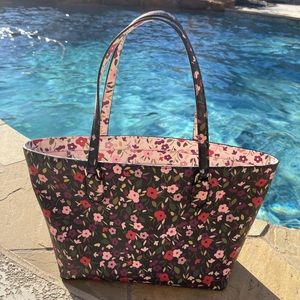 Kate Spade Medium Tote w/zipper! Like brand new. Black with pink & purple flower